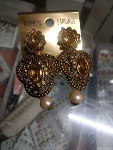 Vintage Pearl Drop Earrings