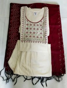 Elegant Embroidered Kurta