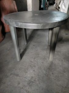 Round Table