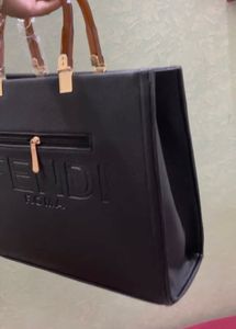 Fendi 2nd Copy Tote (Black)