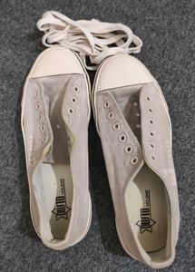 Everyday Light Lavender Canvas Shoe For College ✨
