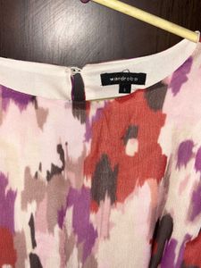 Floral Print Blouse with Puff Sleeves