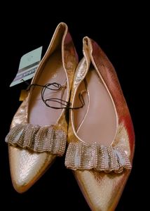 Westside New Flats Size 39