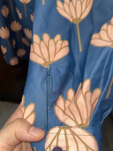 Very beautiful shirt😍