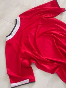 RETRO Manchester United Jersey