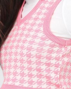 Women Pink &amp; White CheckedAcrylic Cr
