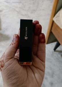 Nykaa And Manish Malhotra Lipstick Combo