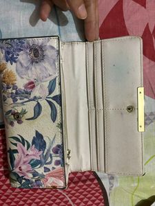 Accessorize Wallet