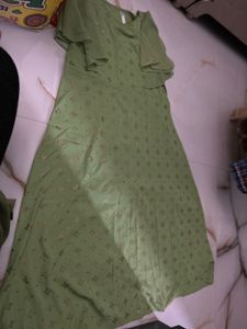 Buy Green Kurta Top And Get Blackfree