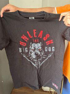 Roman Reigns WWE T-Shirt (M)