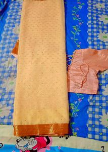 Saree With Blouse