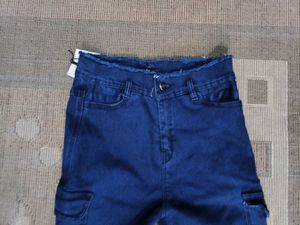🥰C@96 Size-26 Cargo Jeans