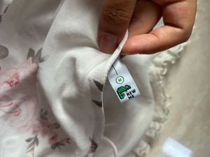 Floral Bodycon Dress( With Free Pendant )