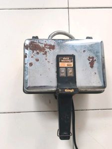 Sandwich Press Toaster
