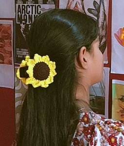 Sunflower clawclip