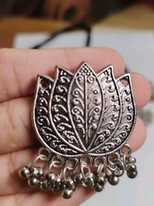 Lotus choker in black metal very aesthetic