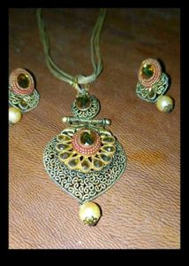 Necklace 🌸🧡🤌