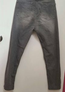 Gray High-Waisted Slim Fit Jeans