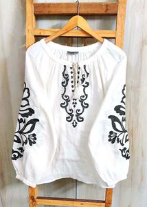 Black Embroidered Peasant Top size-42-44
