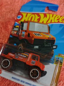 Mercedes Benz Unimog 1300L Is A Hot Wheels