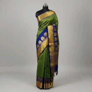 Elegant Green Silk Saree with blouse piece