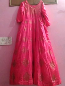gown