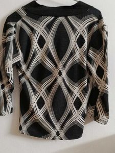 Abstract Print V-Neck Top
