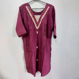 Embroidery V Neck Kurta With Lining