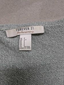 Forever 21 Grey Solid Sweater