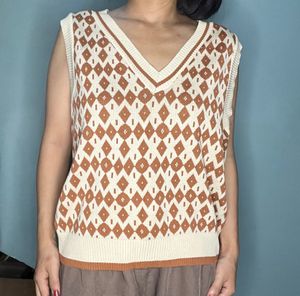 Korean Half Vest