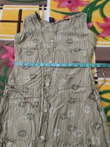 Sleeveless Kurta