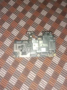 REALME C2