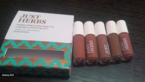 Herbs Enriched Matte Liquid Lipstick Kit