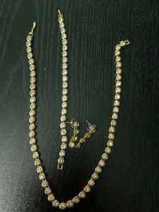 Kundan Studded Gold Necklace