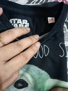 Black And Brown Yoda Print Tshirt For 3 To 4 Year