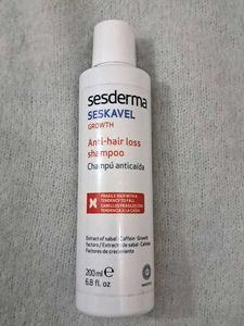 Sesderma Seskavel Growth Anti-Hair Loss Shampoo