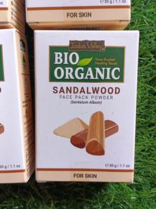 Indus Valley Bio Organic Sandalwood Face Pack