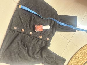 Black Crop Top With Complimentary Gift