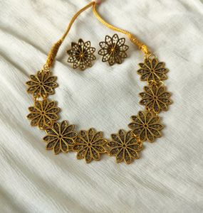 Pretty Golden Oxidised Necklace Set With Earrings