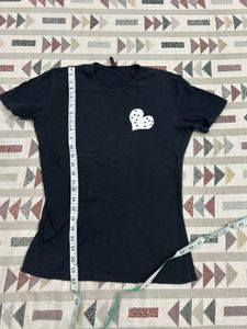 Black Heart Tee😍