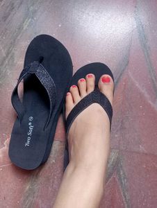 Women Heel Flip Flops Thong Sandals..