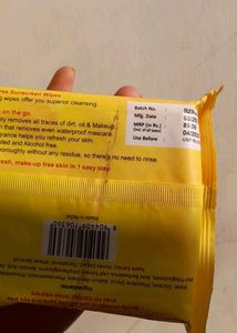 Swiss Beauty Oil Free Sunscreen Wipes