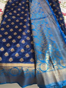Silk Navy Blue With Sky Blu Border (no Blouse)
