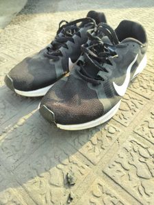 NIKE DOWNSHIFTER 8