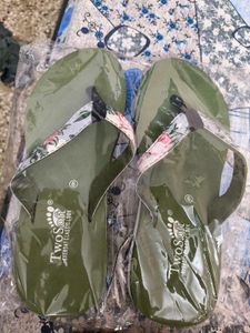 New Without Tag 6 Size Daily Use Slippers