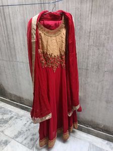Elegant Embroidered Kurta