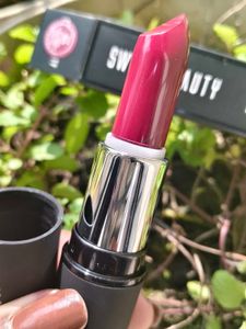 Swiss Beauty Pure Matte Lipstick