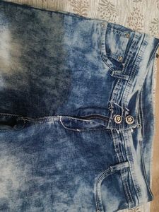 Washed Out Vintage Jeans