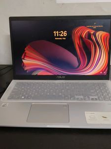 Asus Vivo Book 15 | 8GB RAM | 256GB SSD