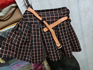 Funky 2 baby top  and skirt